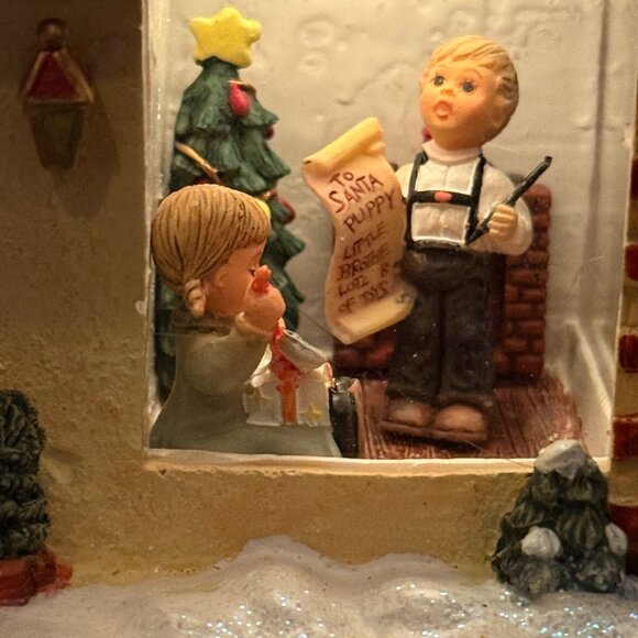 Christmas Village - "Home For The Holidays" Piece - Picture 6 of 9
